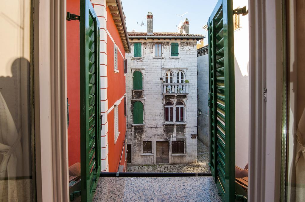 Residence Marco Polo Centro Storico 罗维尼 外观 照片