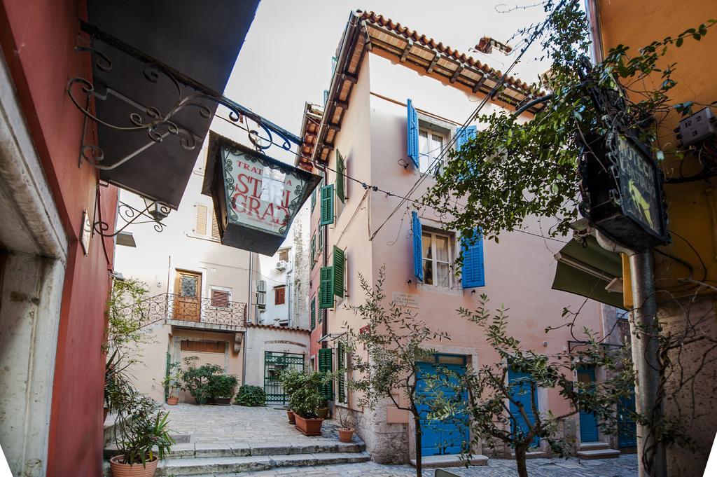 Residence Marco Polo Centro Storico 罗维尼 外观 照片